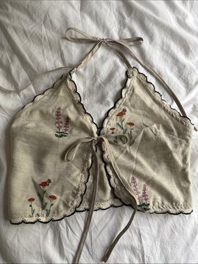 Beige Embroidered Lace-Trim scalloped Halter Cami Top